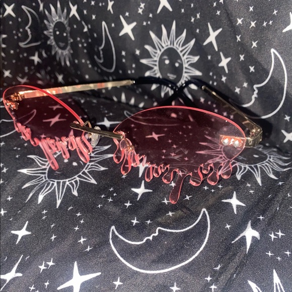 Pink Rimless Tear Shades - Picture 4 of 6